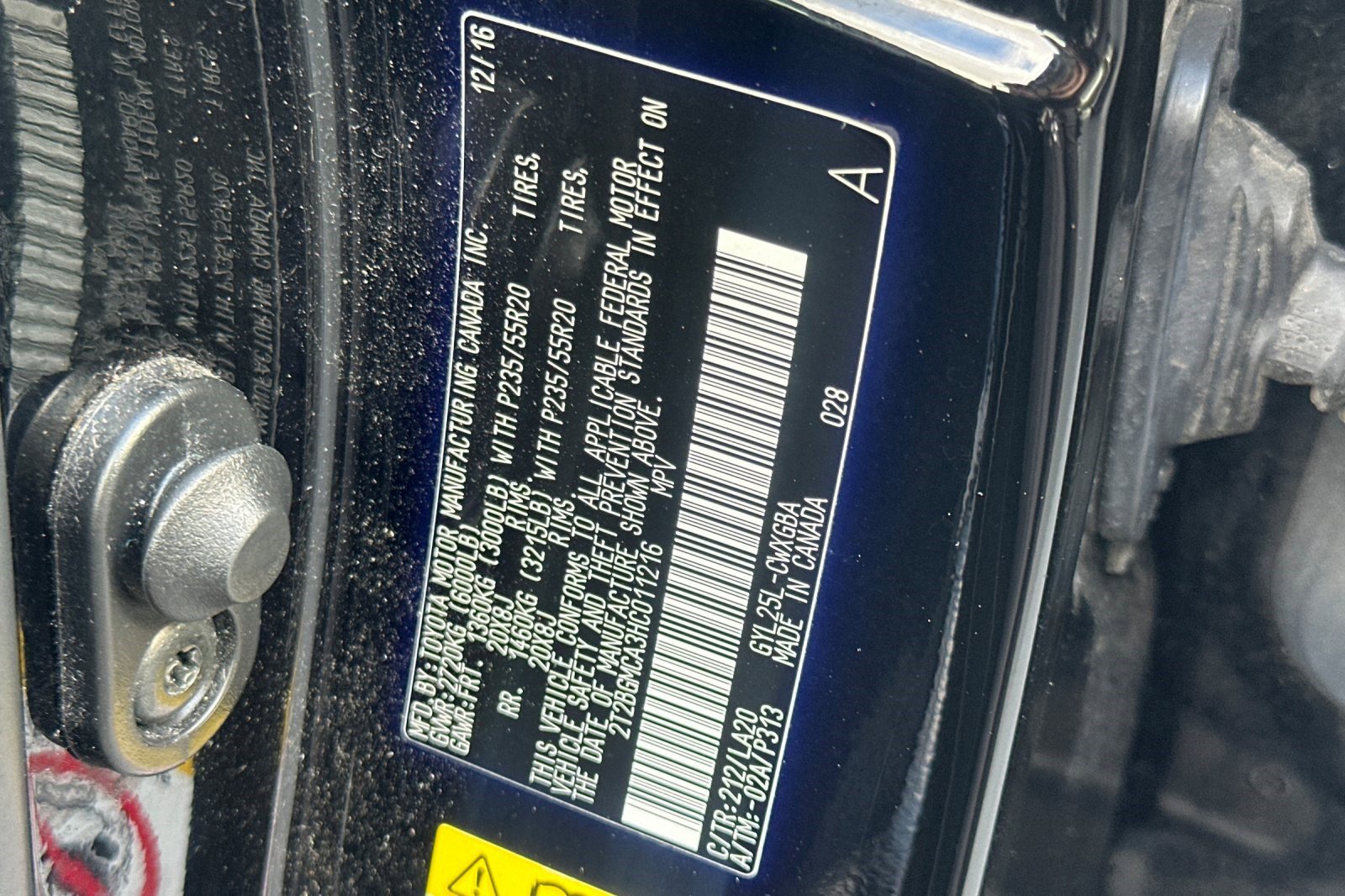 Used 2017 Lexus RX 450h AWD image 41