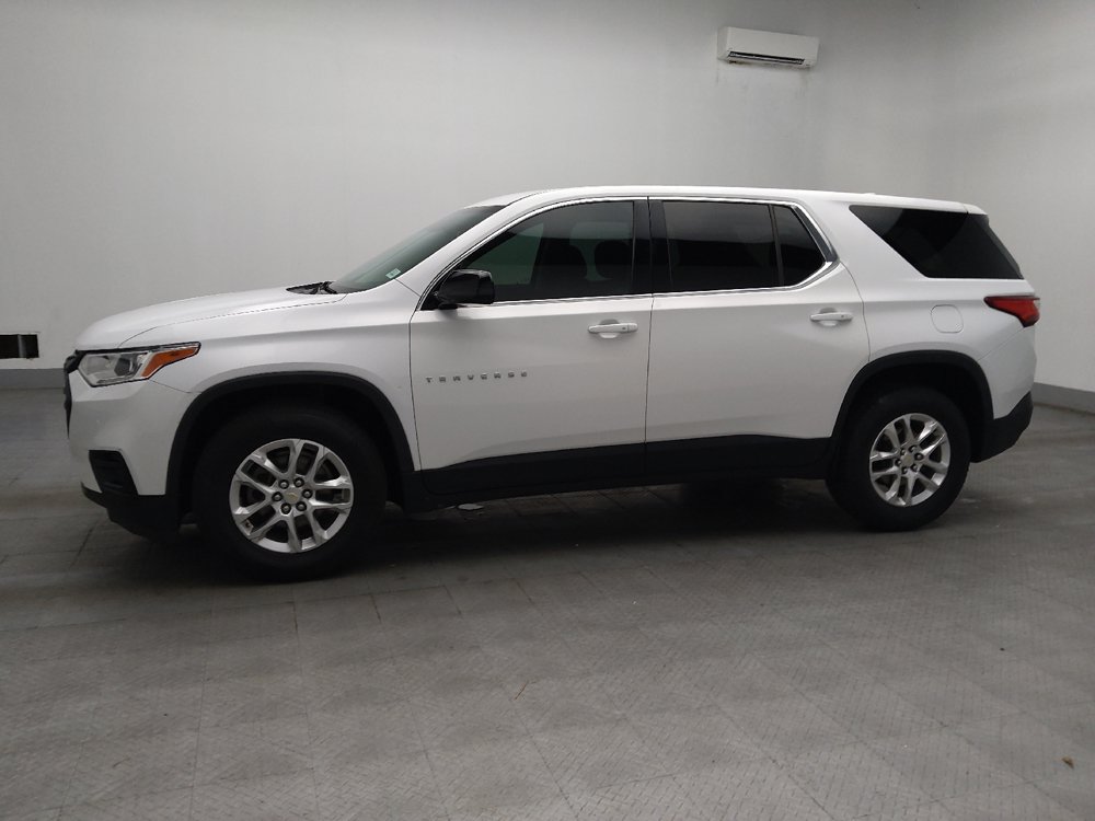 Used 2019 Chevrolet Traverse LS FWD image 2
