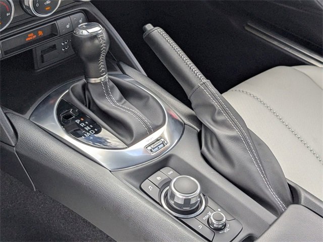 Used 2021 MAZDA MX-5 Miata RF Grand Touring image 17