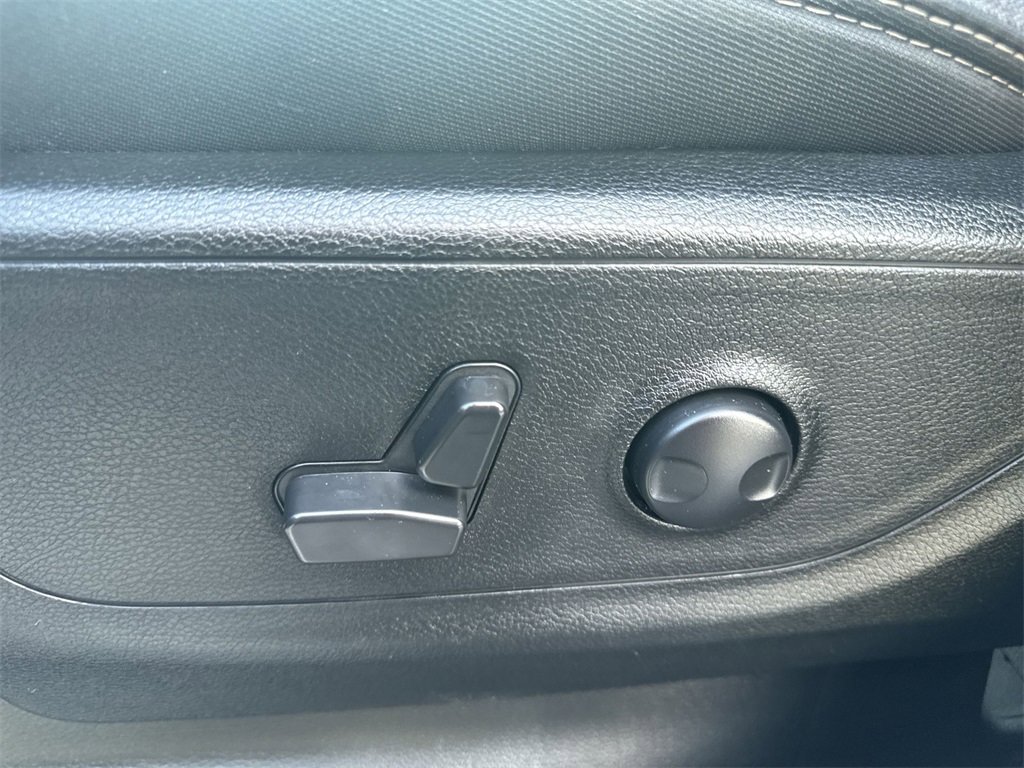 Used 2023 RAM 1500 Big Horn image 18