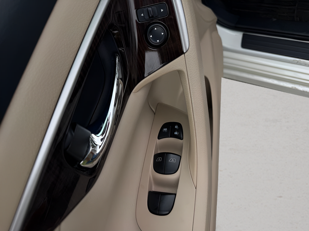 Used 2015 Nissan Altima 2.5 SL w/ Moonroof Package FWD image 32