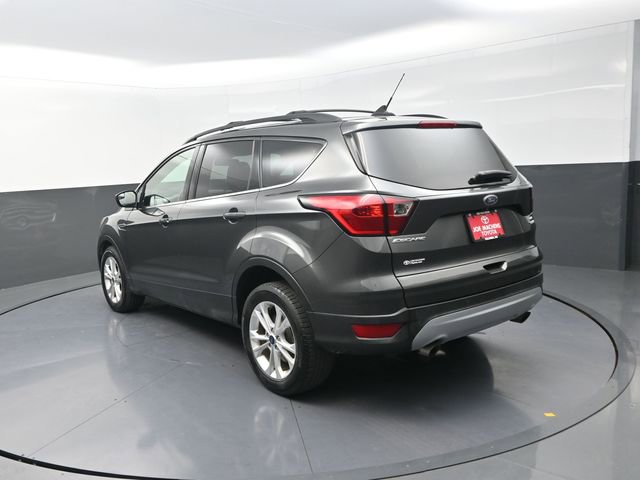 Used 2019 Ford Escape SEL image 18
