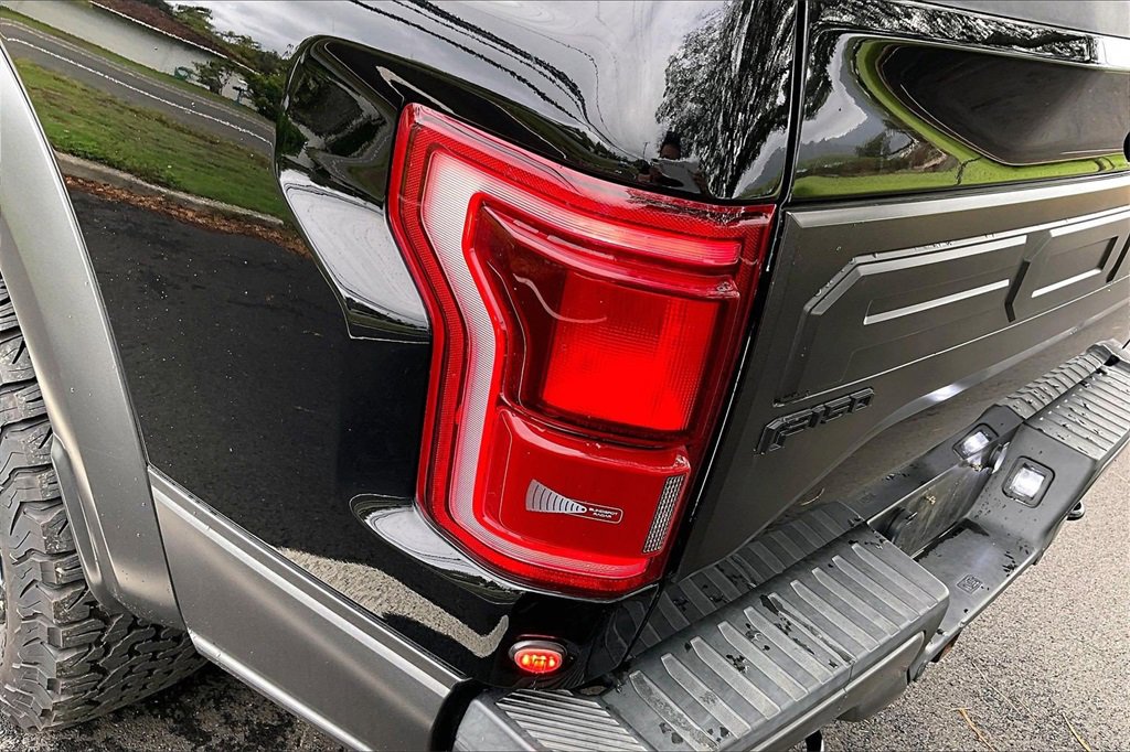 Used 2018 Ford F150 Raptor w/ Equipment Group 802A Luxury image 33