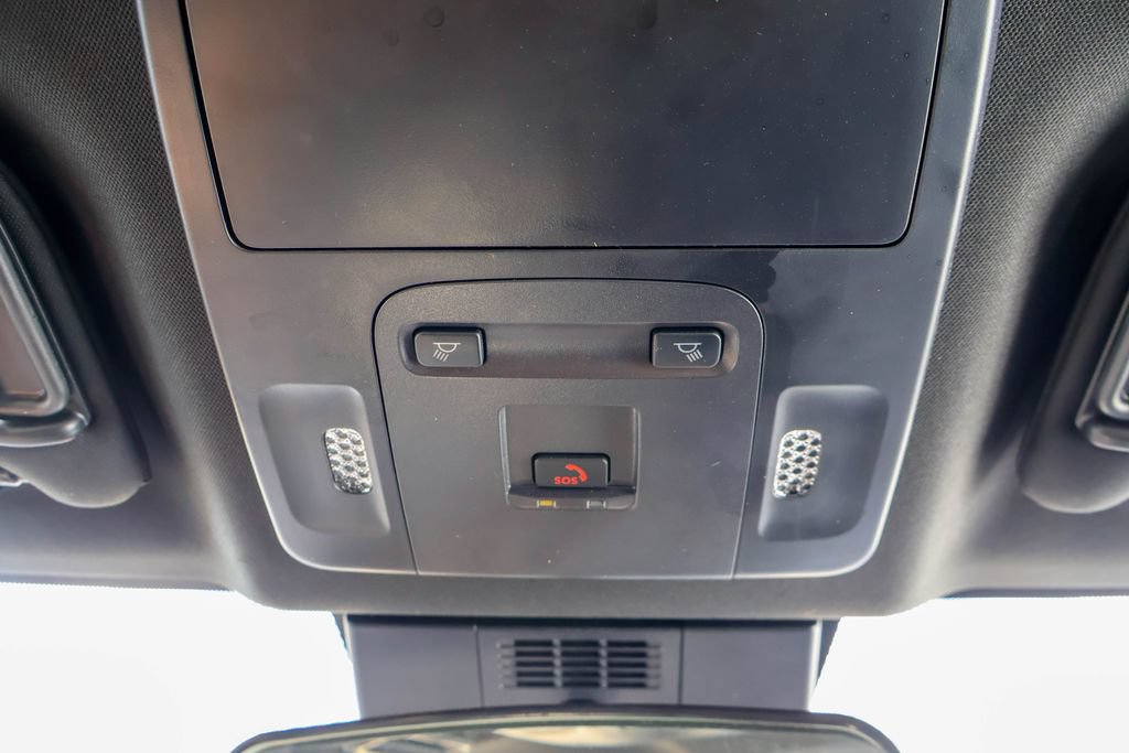 Used 2026 Toyota Camry SE FWD image 20