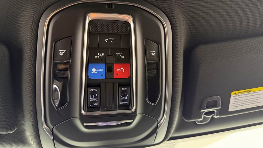 New 2026 Jeep Grand Cherokee L Laredo AWD/4WD image 25