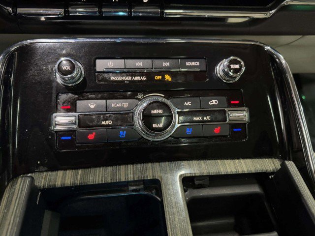 Used 2020 Lincoln Navigator L Black Label w/ Cargo Convenience Package image 33