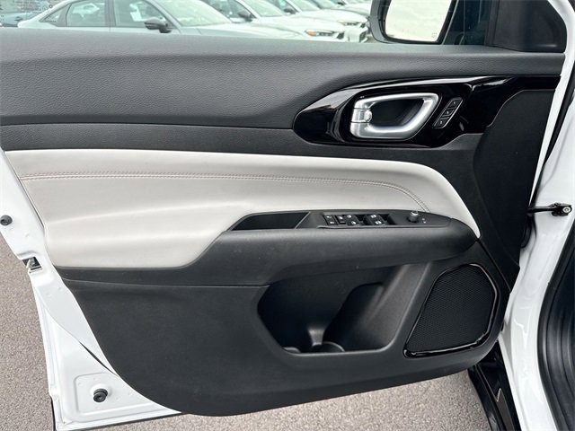 Used 2024 Jeep Compass Limited w/ Elite Group image 14