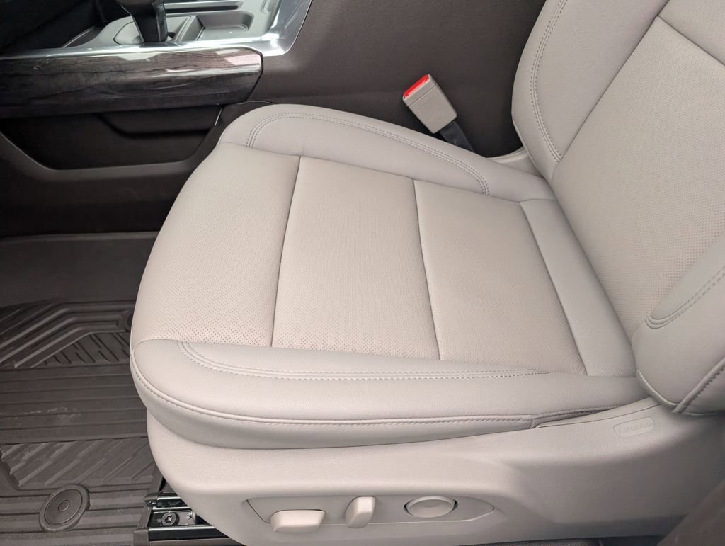 New 2026 Chevrolet Silverado 1500 LTZ w/ LTZ Premium Package image 22