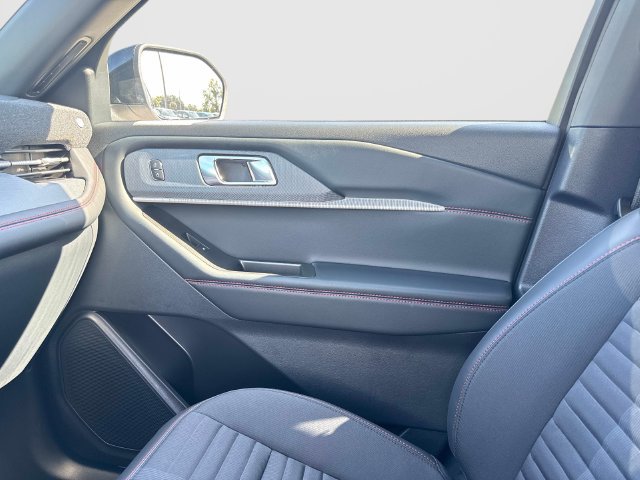 New 2027 Ford Explorer ST-Line w/ ST-Line Street Pack RWD image 24