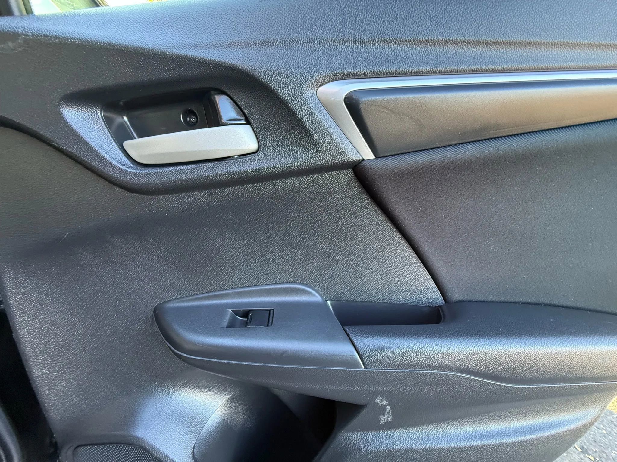 Used 2016 Honda Fit LX image 20