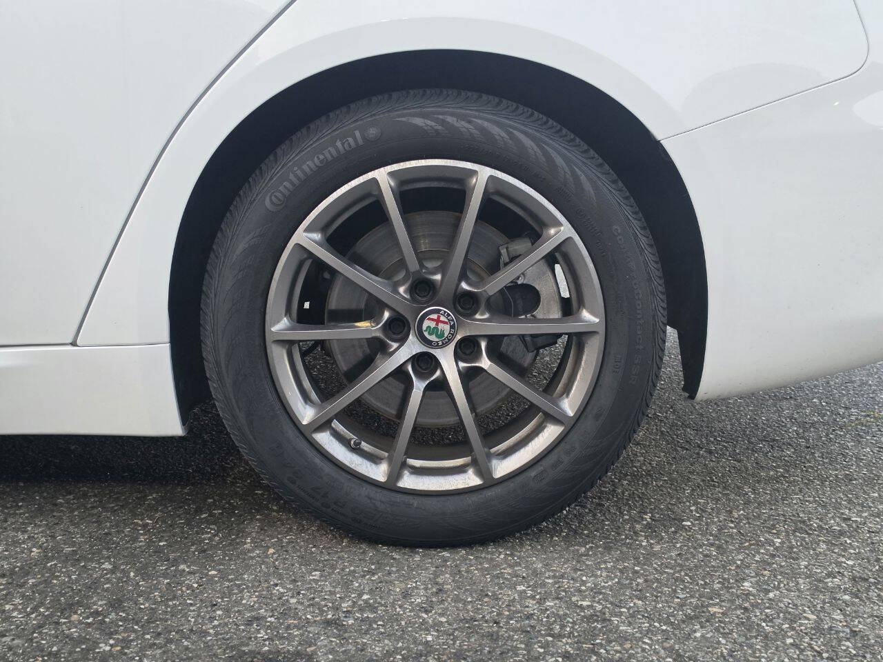 Used 2018 Alfa Romeo Giulia RWD image 20