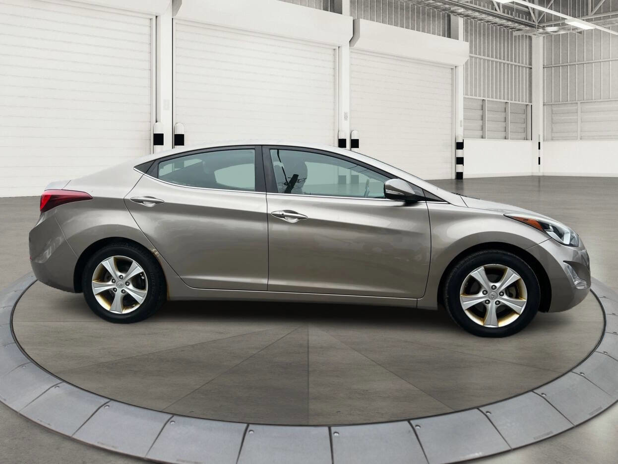Used 2016 Hyundai Elantra Value Edition FWD image 2