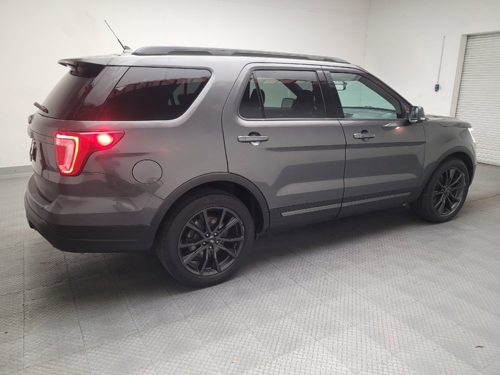 Used 2019 Ford Explorer XLT w/ Equipment Group 202A FWD image 10