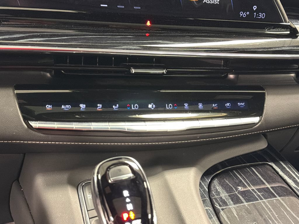 Used 2023 Cadillac Escalade Sport w/ LPO, ONYX Package AWD/4WD image 41