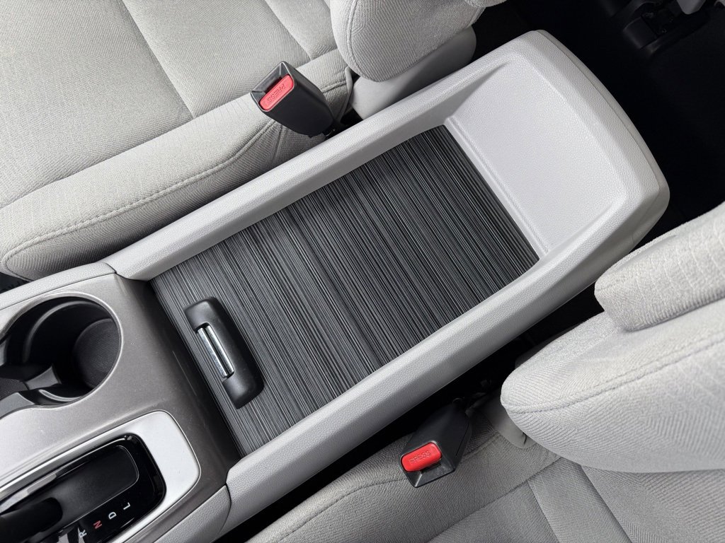 Used 2016 Honda Pilot LX image 24