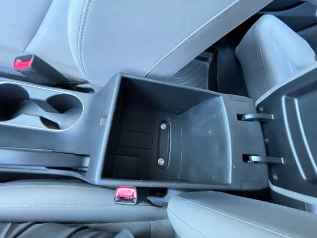 Used 2018 Hyundai Elantra SE w/ Cargo Package FWD image 32