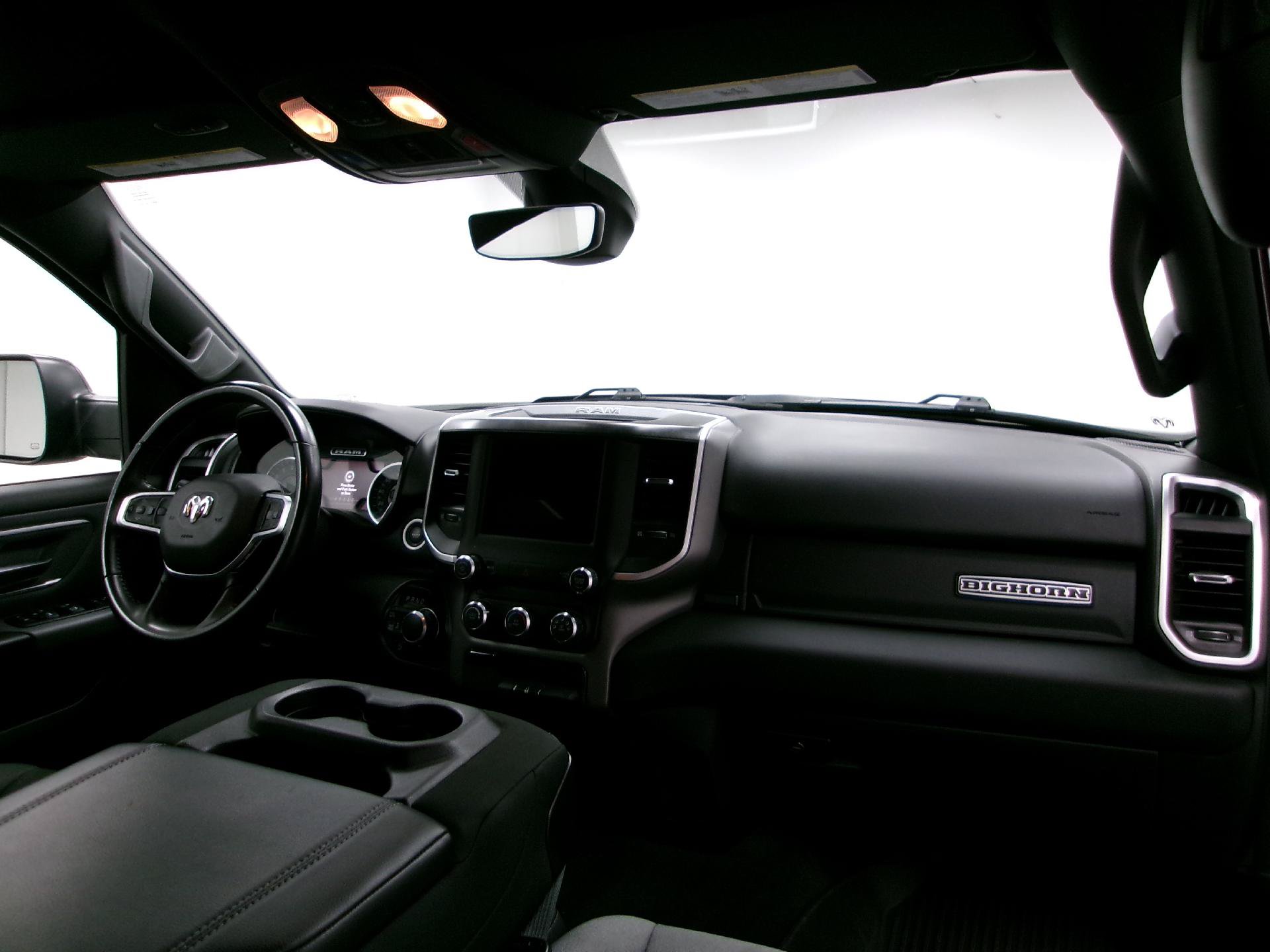 Used 2022 RAM 1500 Big Horn AWD/4WD image 3