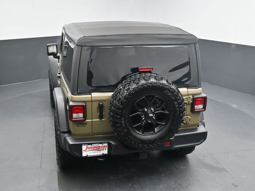 Used 2025 Jeep Wrangler Sport image 30