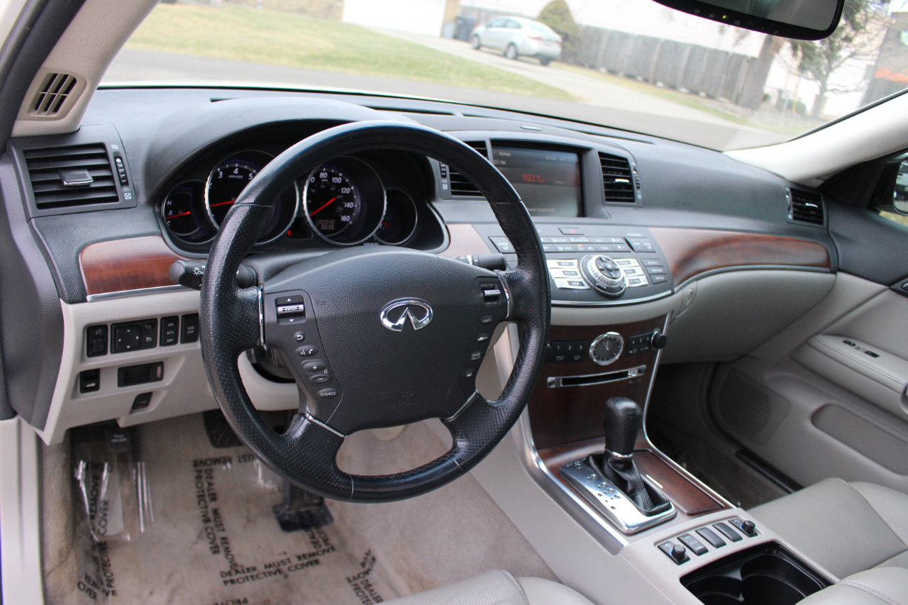 Used 2008 INFINITI M35 x w/ Technology Pkg image 19