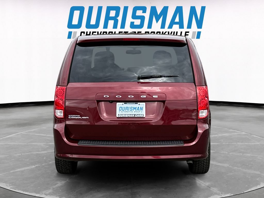 Used 2017 Dodge Grand Caravan SE FWD image 5