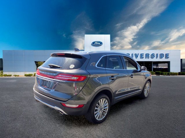 Used 2019 Lincoln MKC Premiere FWD image 7