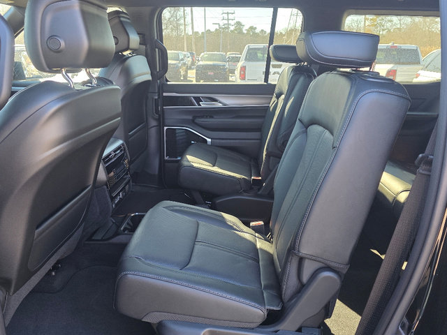 New 2026 Jeep Grand Wagoneer Limited w/ Premium Group II image 11