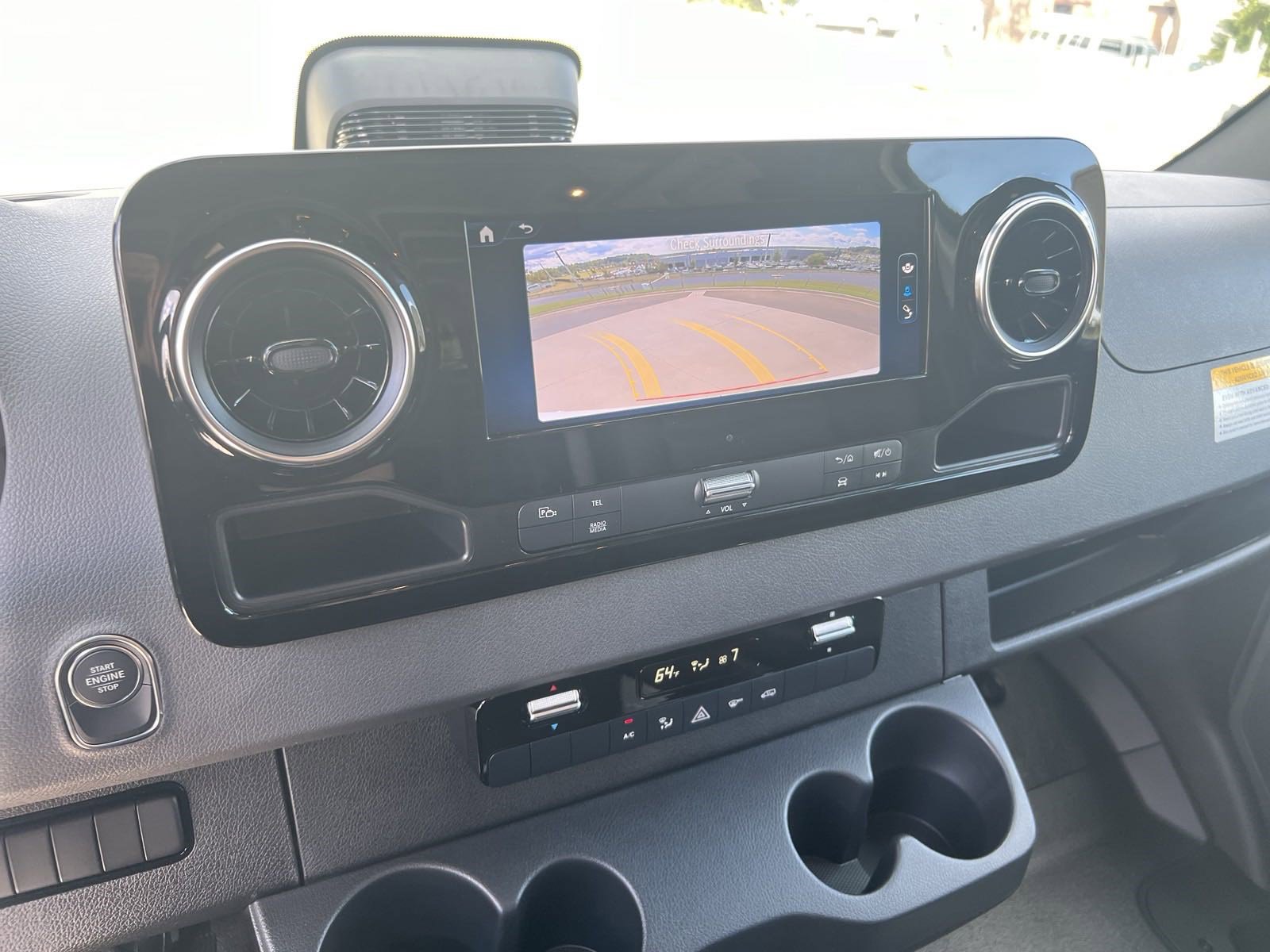 New 2025 Mercedes-Benz Sprinter 2500 image 28