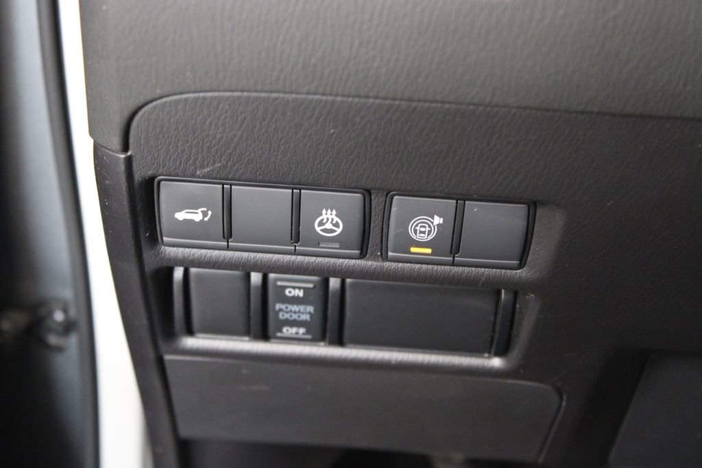 Used 2024 Nissan Armada SL image 45