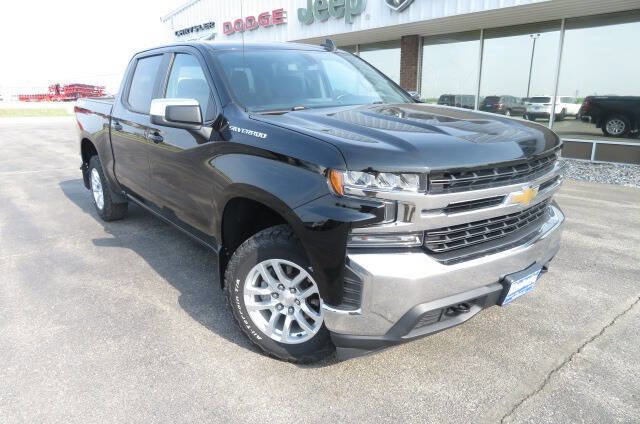 Used 2019 Chevrolet Silverado 1500 LT w/ All-Star Edition image 4