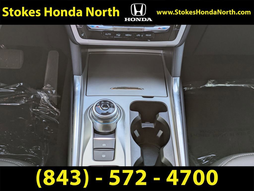 Used 2023 Ford Explorer XLT w/ Equipment Group 202A image 21