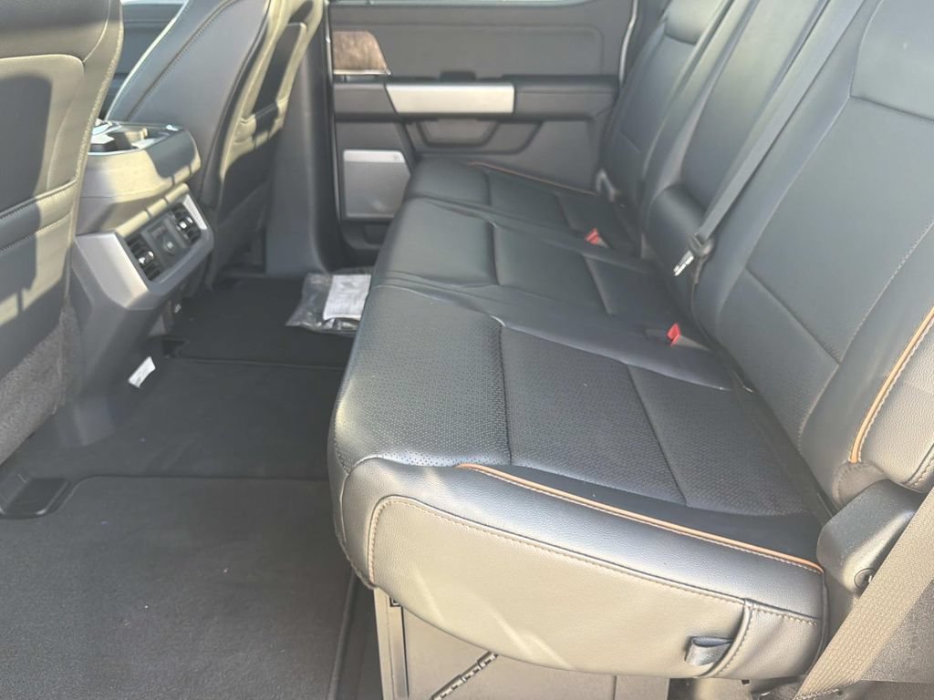 New 2026 Ford F250 Lariat w/ Chrome Package AWD/4WD image 15