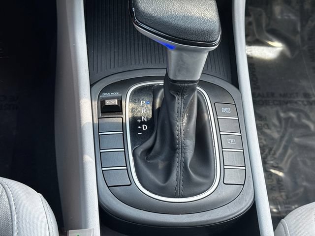Used 2024 Hyundai Kona SE FWD image 33