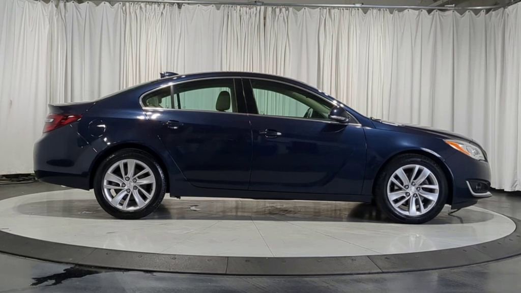 Used 2016 Buick Regal Premium FWD image 11