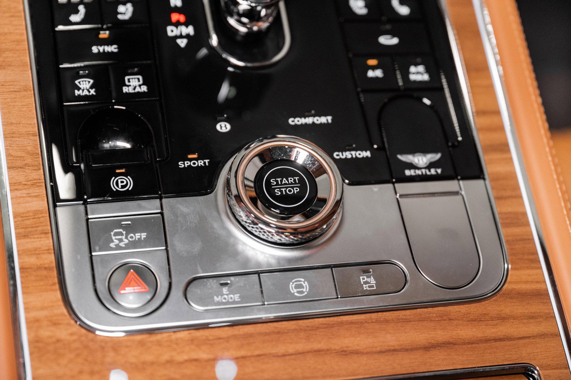 New 2026 Bentley Continental GT Azure image 40