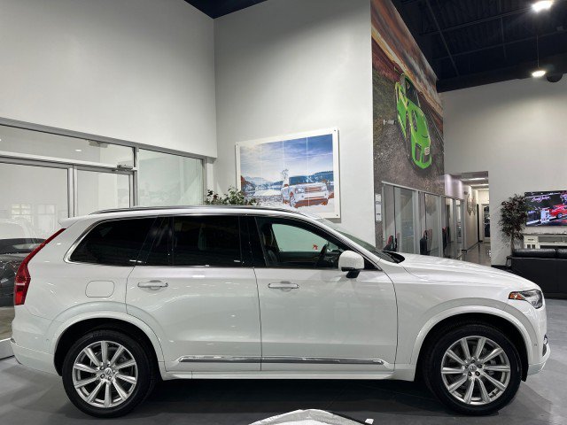 Used 2017 Volvo XC90 T6 Inscription w/ Vision Package AWD/4WD image 26