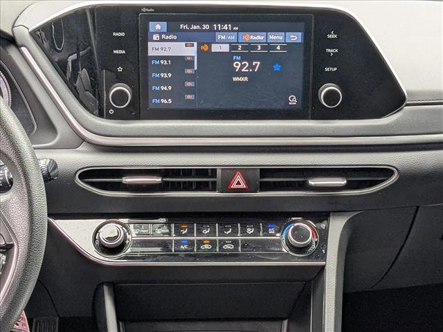 Used 2022 Hyundai Sonata SE w/ Preferred Accessory Package image 13