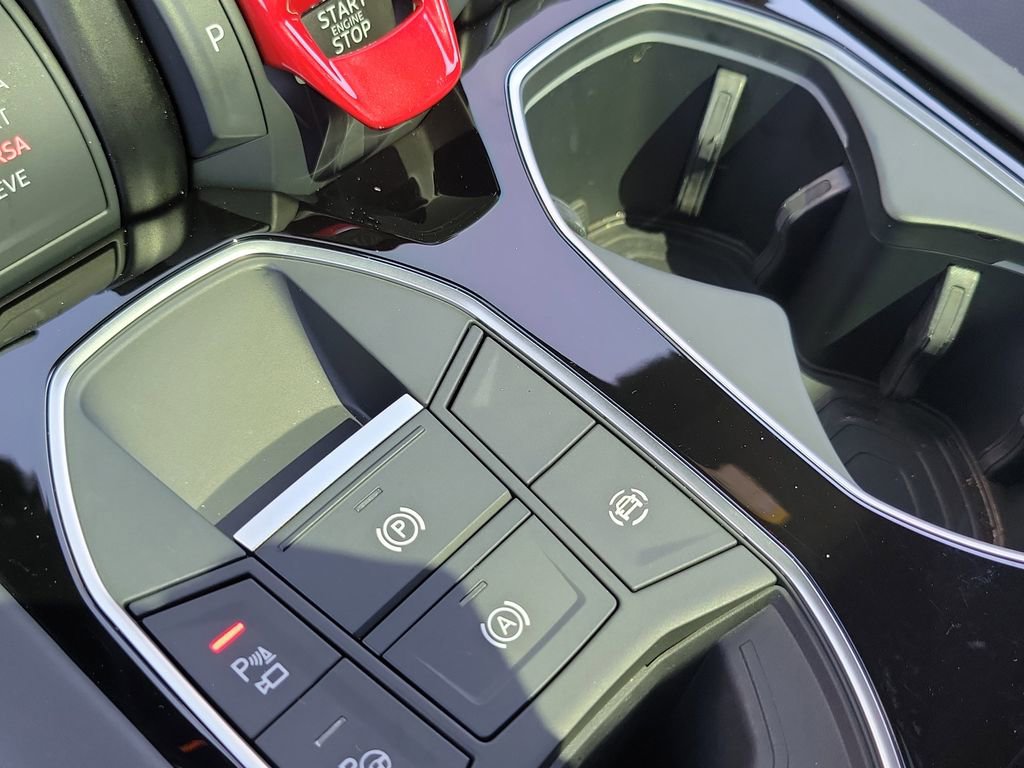 Used 2024 Lamborghini Urus S AWD/4WD image 35