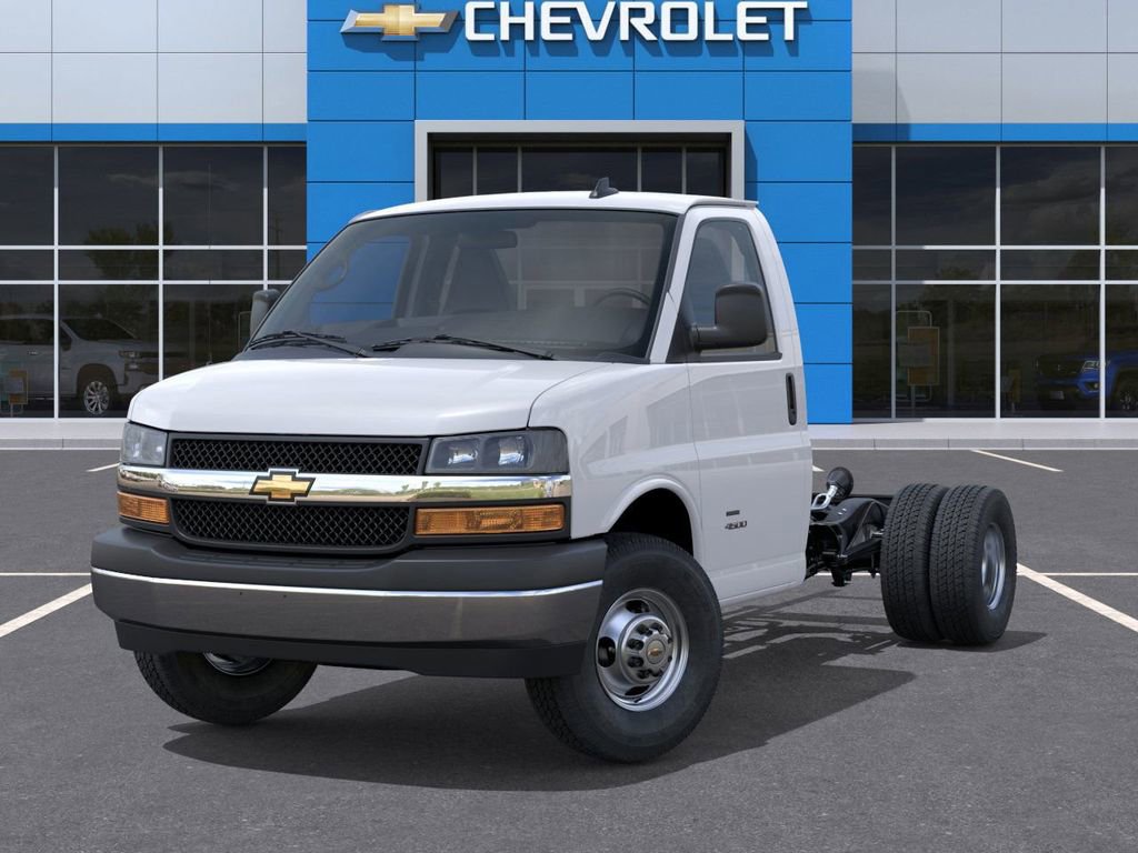 New 2025 Chevrolet Express 3500 w/ Power Convenience Package image 6