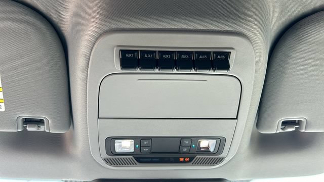 New 2026 Ford F250 XLT w/ FX4 Off-Road Package AWD/4WD image 24