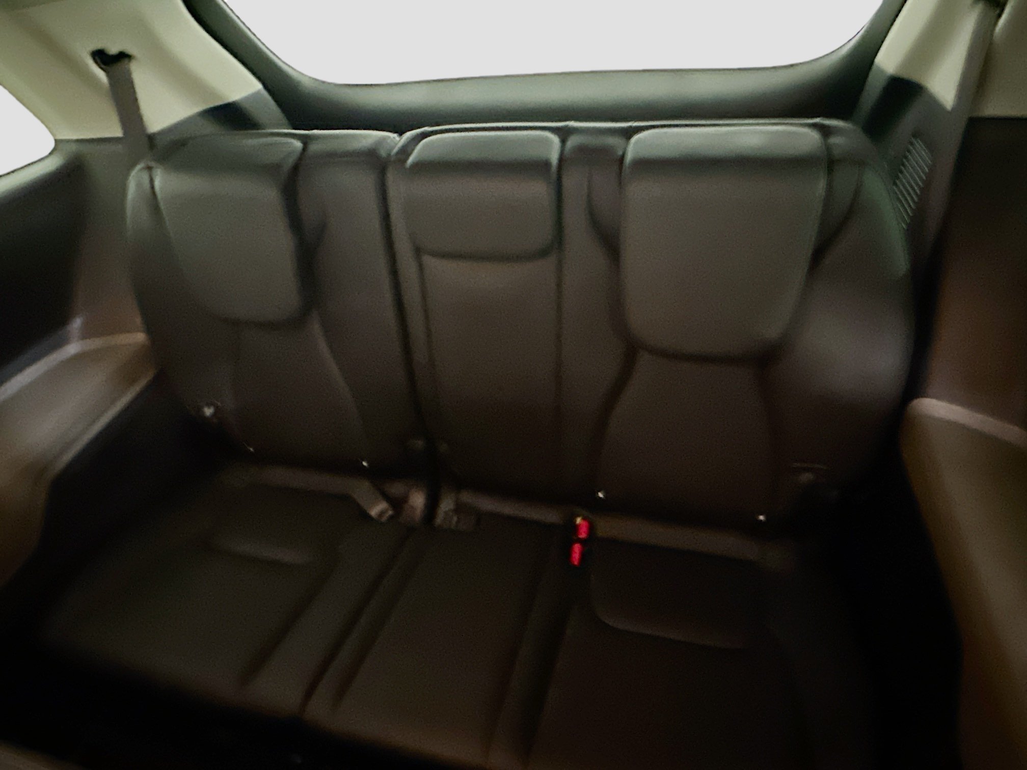 Used 2026 Kia Carnival FWD image 30
