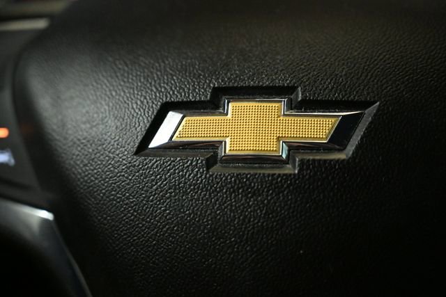 Used 2020 Chevrolet Equinox LT image 36