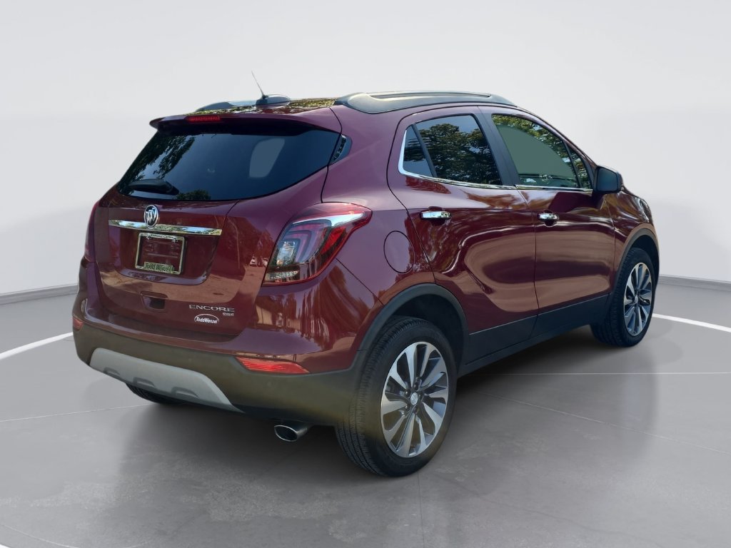 Used 2022 Buick Encore Preferred w/ Safety Package II AWD/4WD image 3