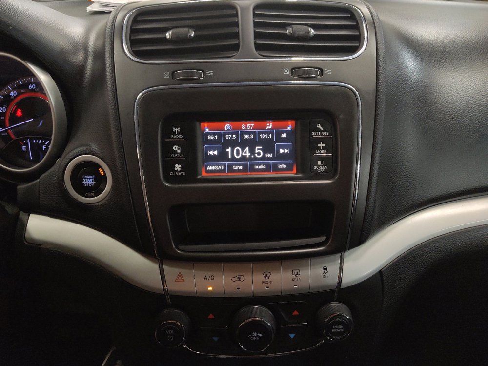 Used 2020 Dodge Journey SE w/ SE Popular Equipment Group image 25
