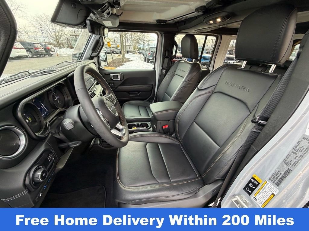 Used 2024 Jeep Wrangler Unlimited Sahara w/ Technology Group image 20