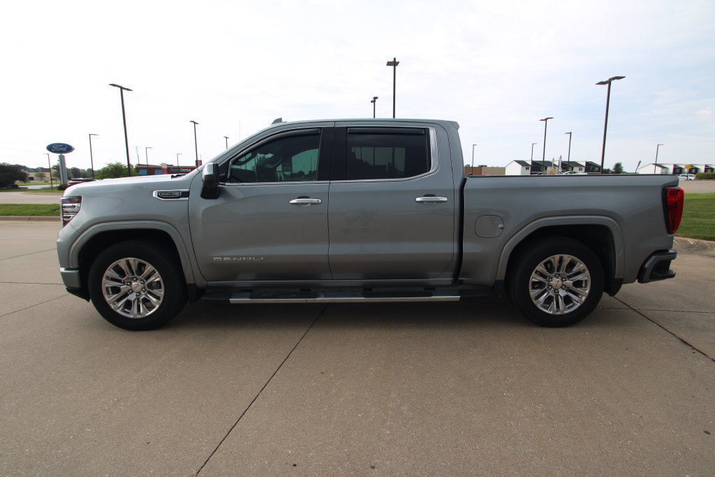 Used 2024 GMC Sierra 1500 Denali w/ Technology Package RWD image 19