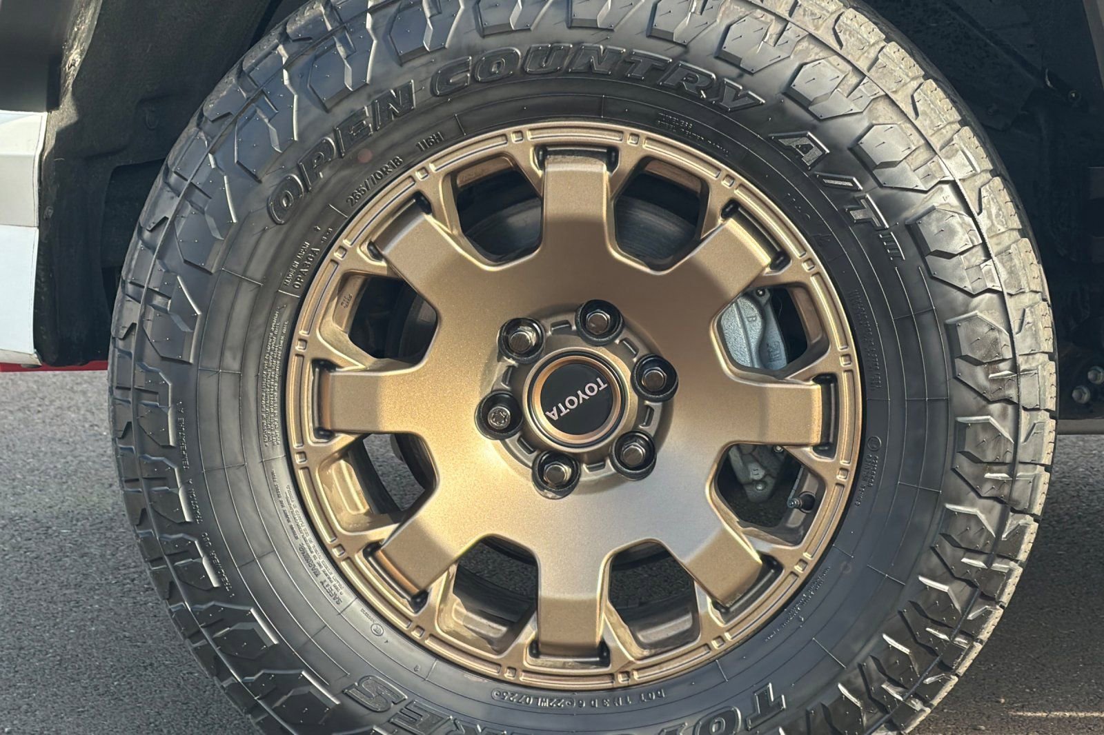Used 2025 Toyota 4Runner Trailhunter image 27