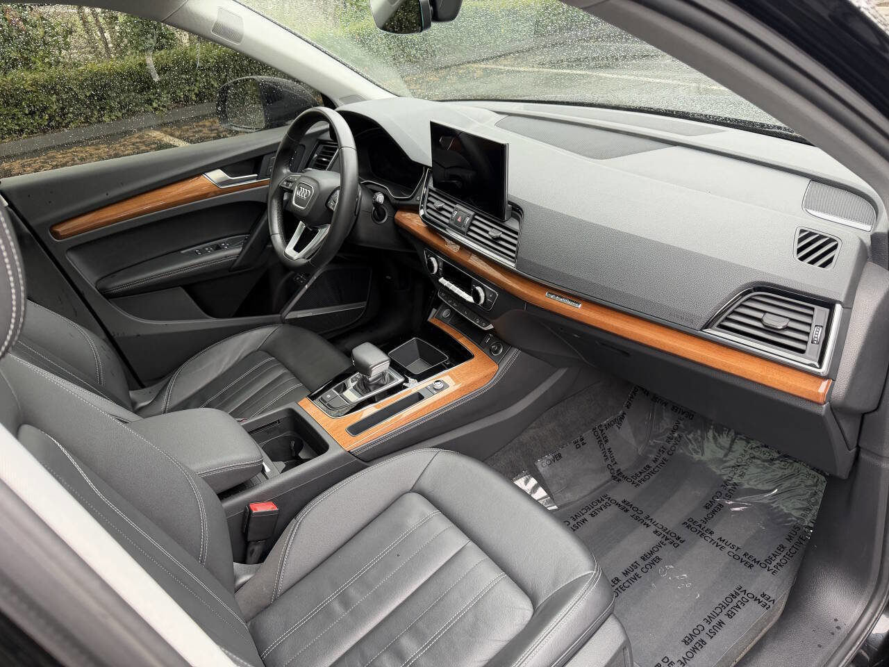 Used 2021 Audi Q5 e Premium Plus w/ Premium Plus Package image 15