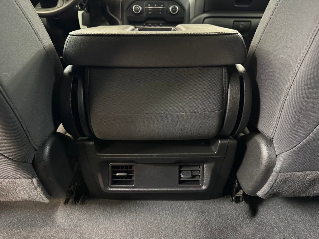 Used 2022 Chevrolet Silverado 1500 Custom image 18