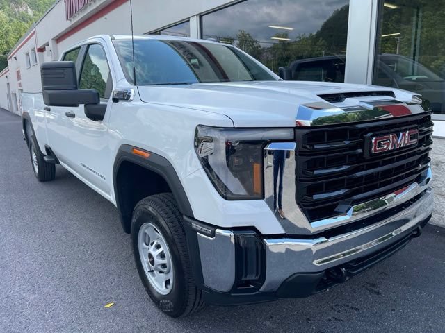 New 2026 GMC Sierra 2500 Pro AWD/4WD image 2