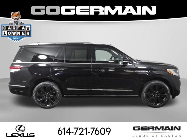 Used 2024 Lincoln Navigator Reserve AWD/4WD image 7